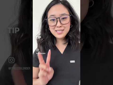 Want to master the pistol squat? Try these two tips…then head to Kayla’s new workout! 😍