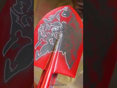Skateboard or Shovelboard? They created an awesome skateboard out of a shovel 🛹