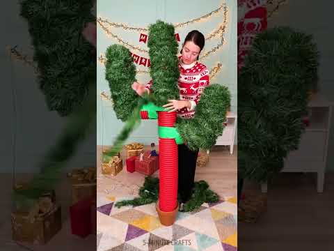 She Made Christmas Cactus Tree! 🌵