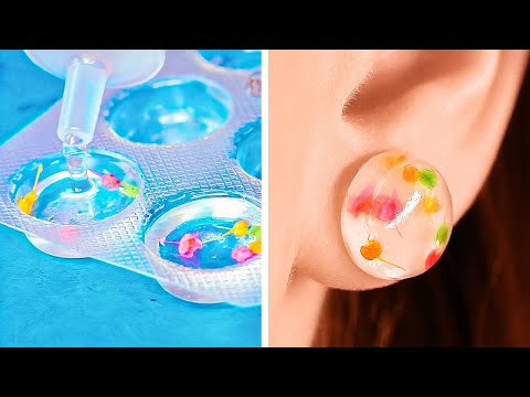 Epoxy Resin VS Polymer Clay crafts. Beautiful DIY's for your satisfying