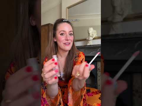 deinfluencing travel products you do NOT need! 🤑✈️ #deinfluencing #travelproducts #travelgirl