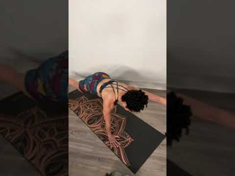 What do you think of the bear crawl + bird dog combo?! Give it a try on Day 8 of Tasha’s Challenge!