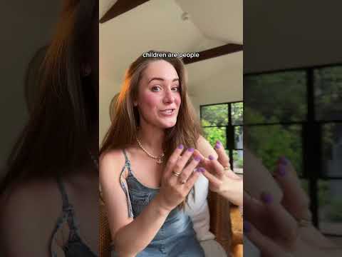 babies on planes – thoughts? 😬✈️ #flights #travelshorts