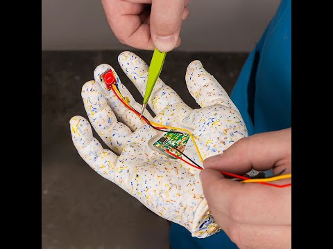 ♻️ Transform Recycled Plastic into an Ergonomic Smart Door Handle 🚪 #shorts