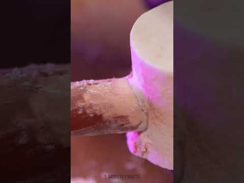 Skateboard or Shovelboard? They created an awesome skateboard out of a shovel 🛹 #shorts