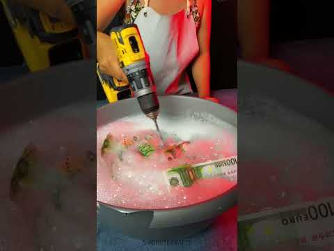 100 million inside a suitcase!? Extraordinary transportation inspection 🧳 #shorts