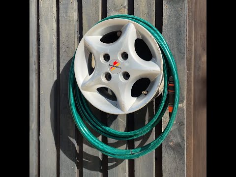 Simple solutions for busy gardeners 🧑🏼‍🌾 #shorts