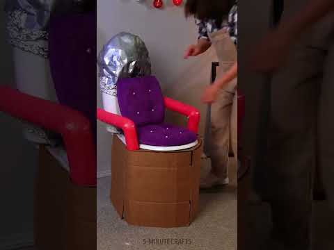 Turned an old toilet into an adorable chair 😍 with foil and fabric 🌸✨ #shorts