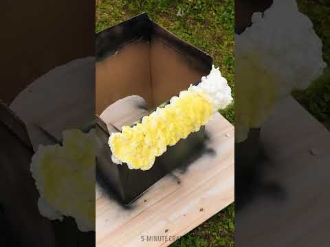 At the end of the video I was crying with laughter!🤣🤣 Genius idea for Halloween🎃