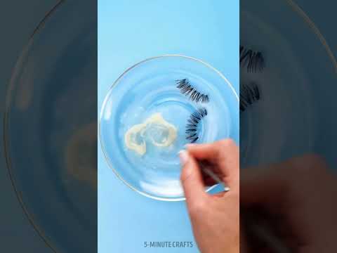 Saving your old false eyelashes 😉 #makeup #makeuphacks #beautytips #beauty