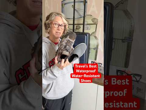Best Travel Shoes for Waterproof / Water-Resistant Rainy Vacation #holidaywithyoutube #travel