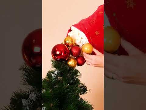 Unusual christmas tree with a bag upside down 😊