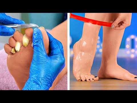 Easy and Quick Hacks to Keep Your Feet Healthy and Beautiful During This Winter