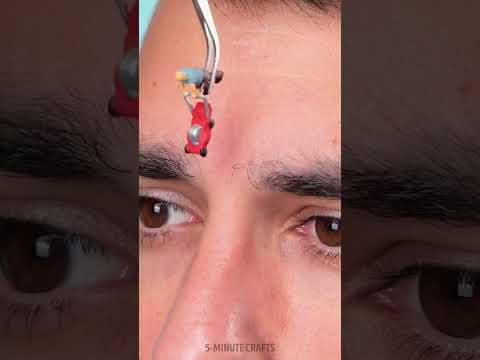 Use your body canvas for miniature photography 📸