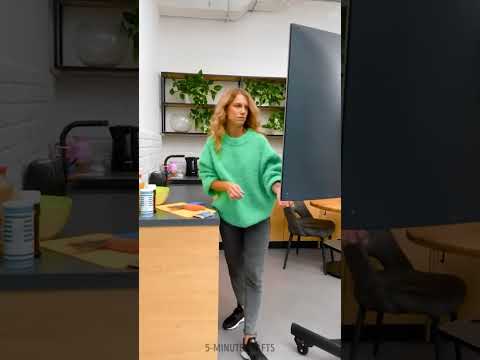 Turning TV into a multifunctional storage 🤓