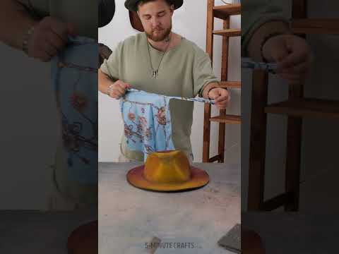 He made a cool hat from old boring one 🔥