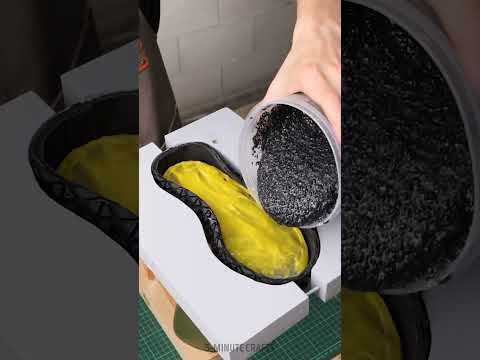 Recycling an old tire into waterproof boots 🚗👢