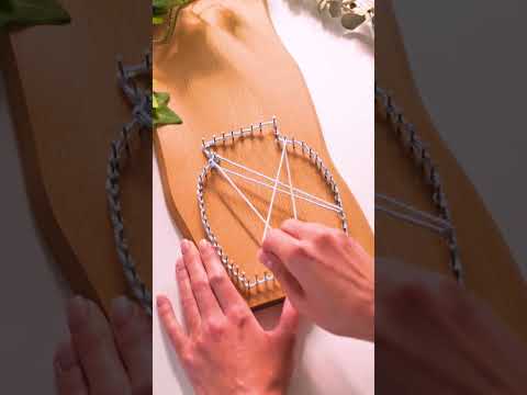 Upcycle a board into floral decor—subscribe @pepperell.crafts ! 🌸