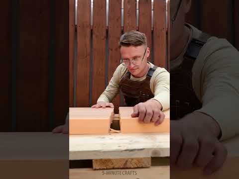 Making a whole kitchen out of pallets in my backyard! 🤩