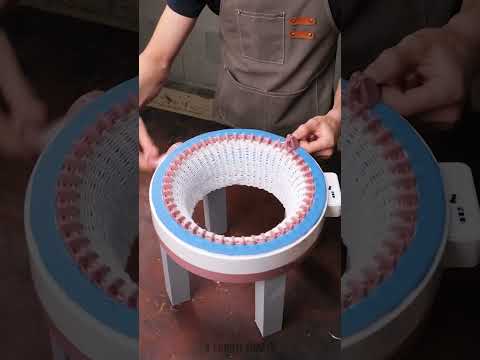 Jeans don't fit anymore? Turn them into something you can still use! 💡