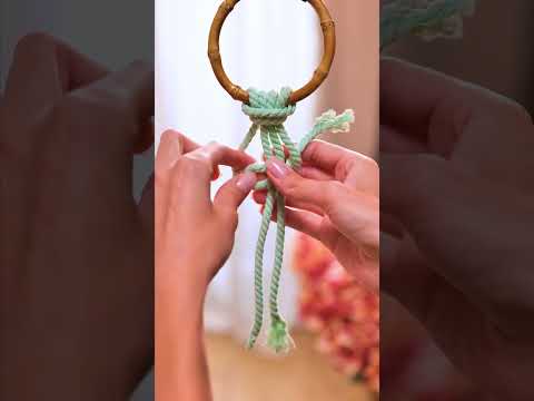 Impress guests with this toilet paper roll holder—subscribe @pepperell.crafts ! 🚽