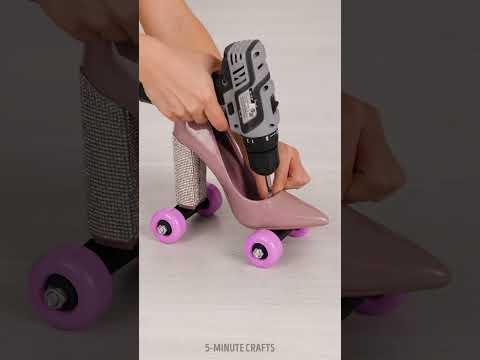 Transform old clothing into new looks in just seconds! ✨