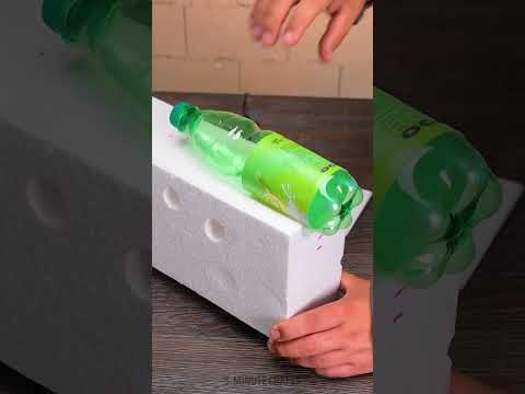 The Weirdest VS Futuristic Gun on the Internet 🔧🎈