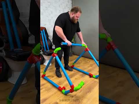 This chair is a secret gamepad! Try it yourself! 🪑🎮😱 #5MinuteBeat