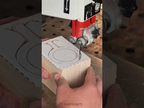 Beautiful things made from a ONE PIECE of wood 🦌