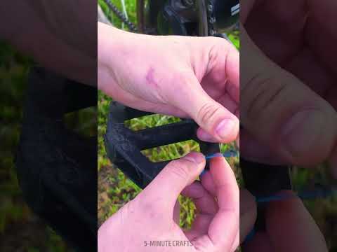 Pedal the bicycle so elegantly 👠🚲#5MinuteBeat