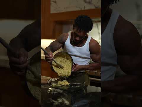 It's Queen Night, and she wanted a simple date night at the house with BullyChef on the clock..🦞🧀