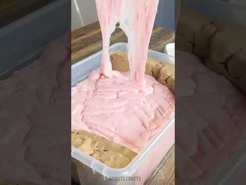 Damaged car hood transformed into a work of art! 🚗