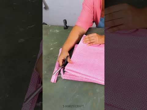 Old sack used in a more useful way 🧹