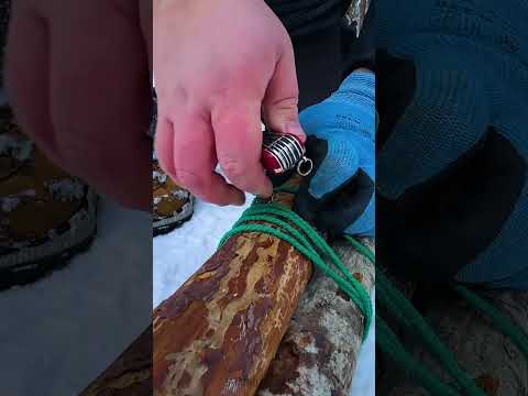 Secret Swiss knife tricks. How to survive in the forest in winter 🗡️❄️