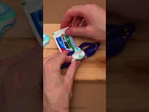 5-Minute Upcycling Magic! 🪄 Turn an Old Tube into a Sleek Cable Clip. 🔄