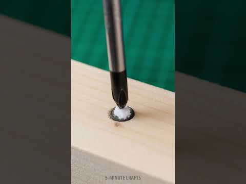 Homemade rust – easy screw removal 🔩