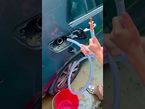 You won’t believe how she siphoned gas 👀