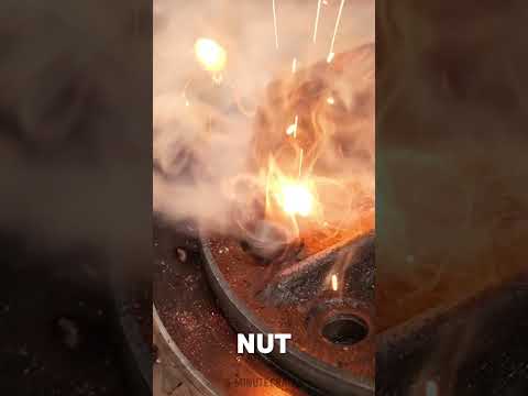 Easy removal of a broken bolt 💥 mechanics know this useful hack