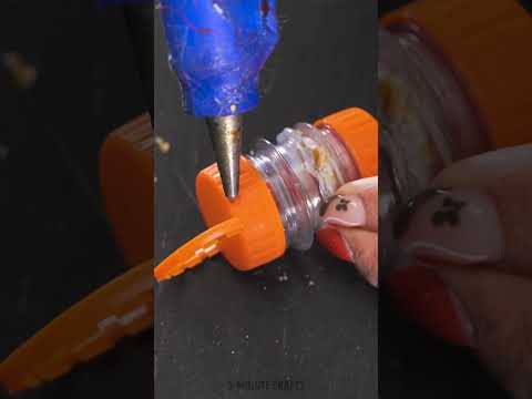 Mini DIY container from bottle caps 🍼