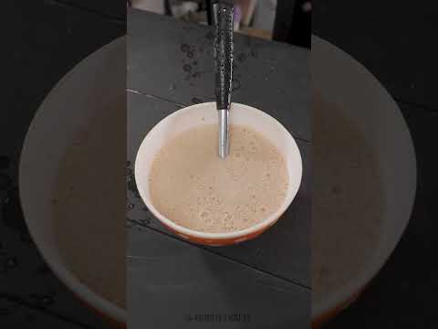 A powerful rust remover 🔨 from cola and toothpaste? We drink this? 🦷