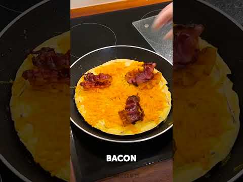 BEC Breakfast Sandwich! Bacon, egg, cheese heaven 🥓🧀
